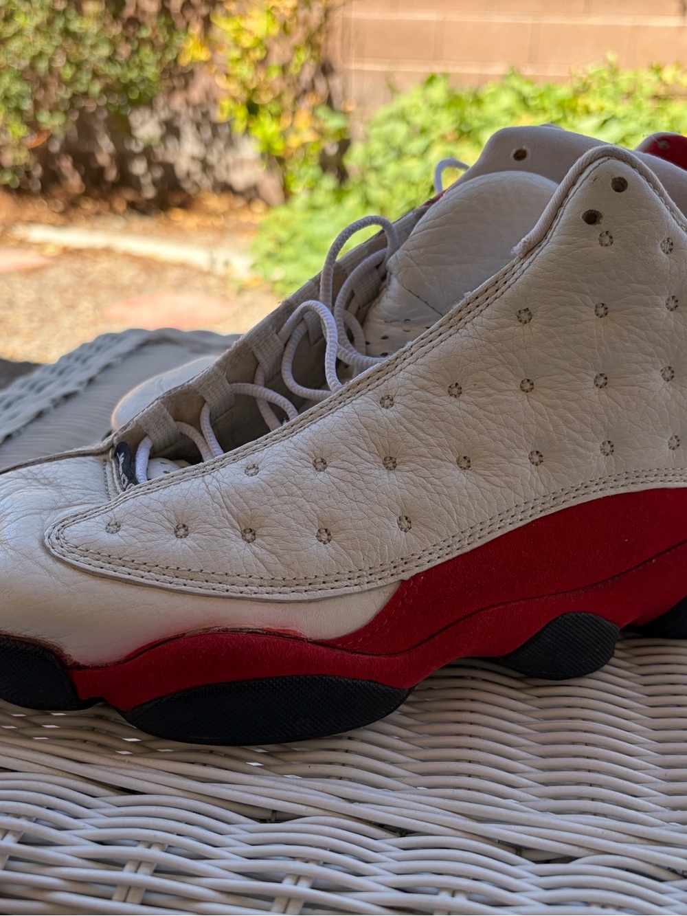 Jordan Men's Retro Basketball Sneakers in White and Red